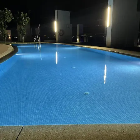 Tecnocordoba Ii Aparcamiento Privado Gratuito Y Piscina *